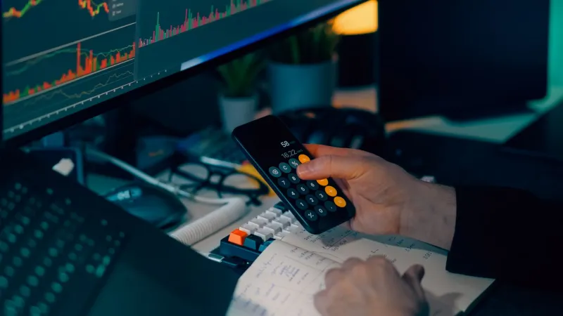 The Forgotten Invoice Problem: How Enterprises Bleed Budget on Cloud Services No One Remembers Deploying